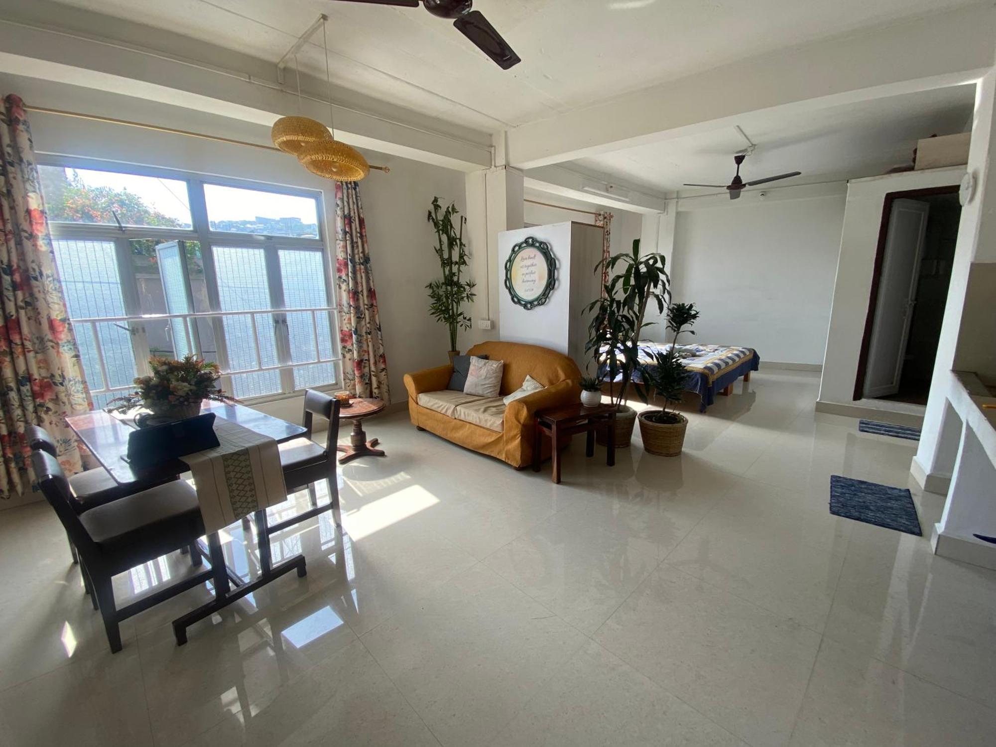 Aizawl Homestay Екстер'єр фото